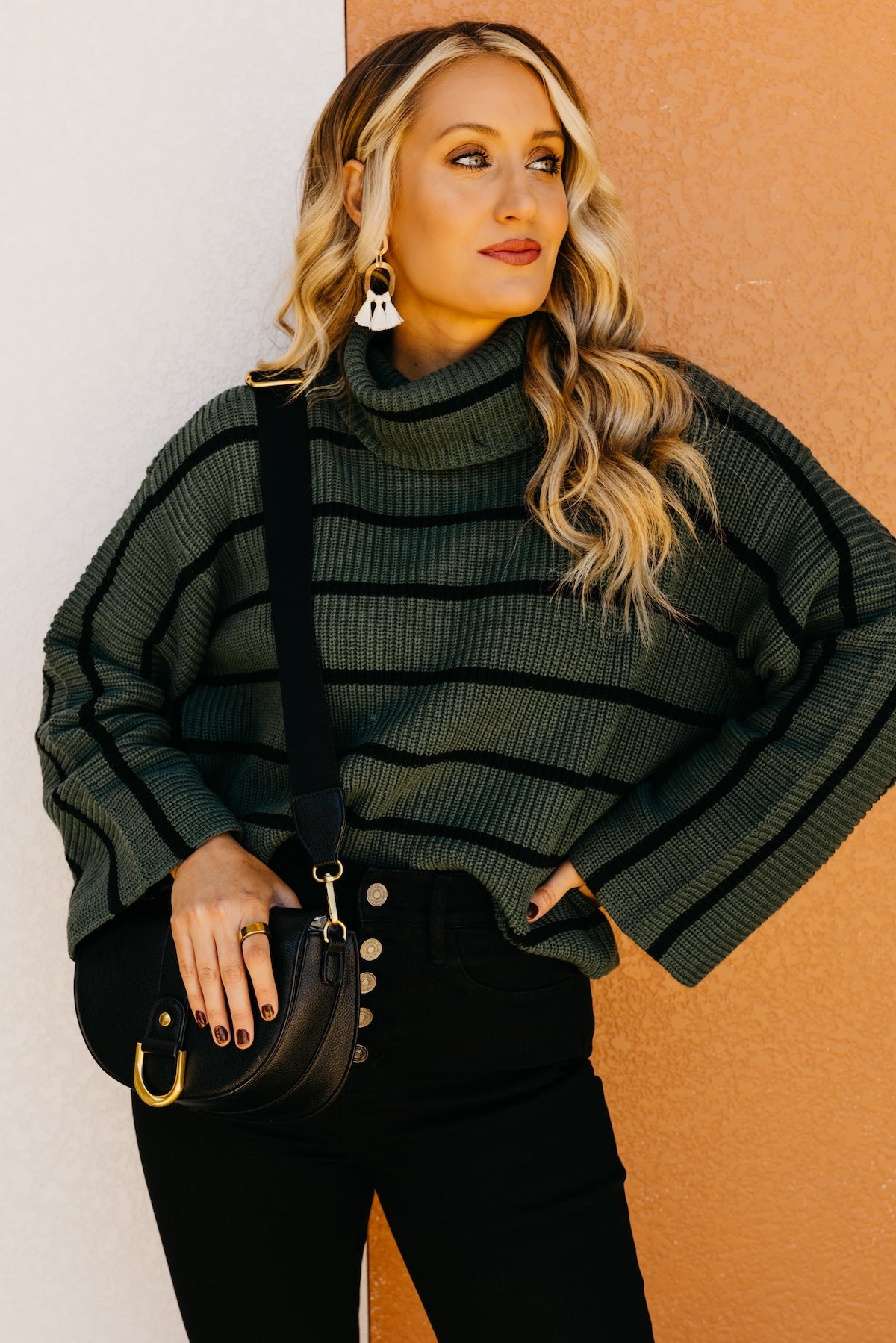Wide cowl neck sweater hotsell