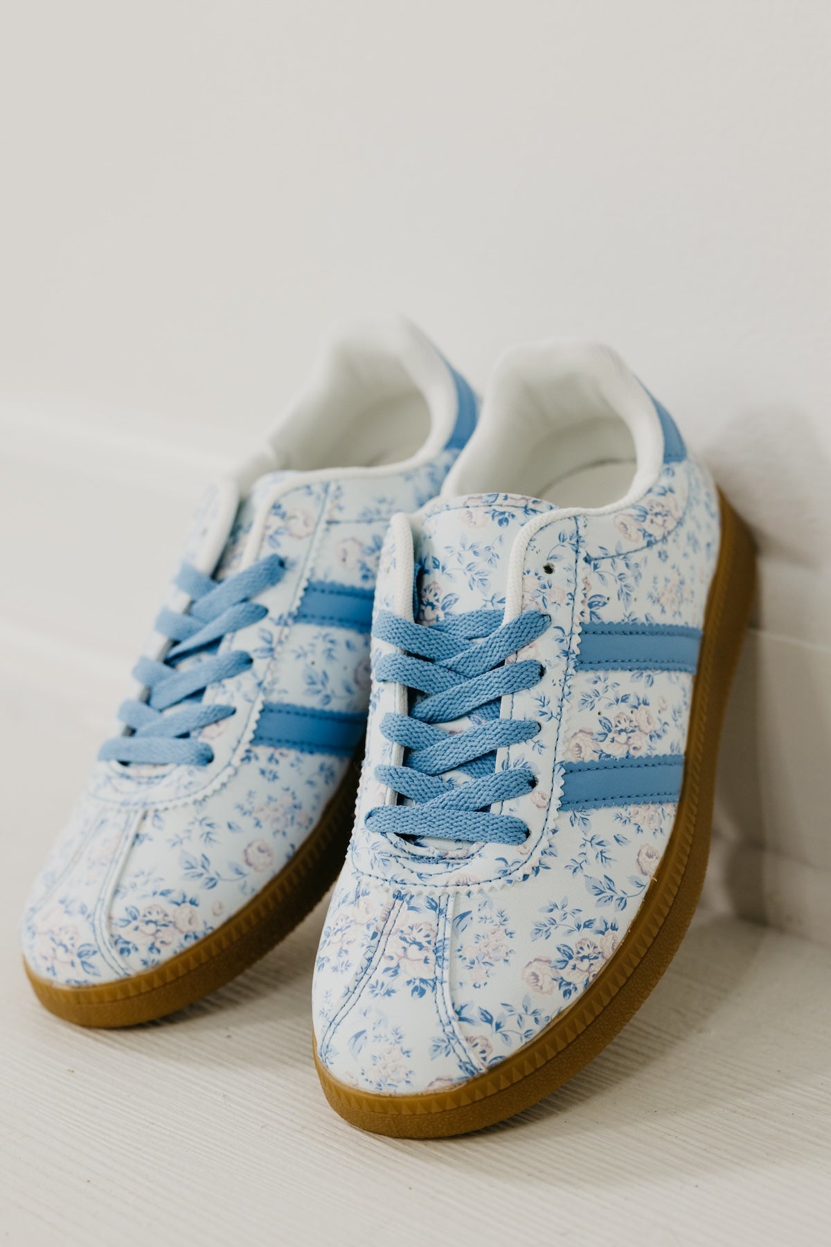 The Expresso Floral Coquette Sneaker