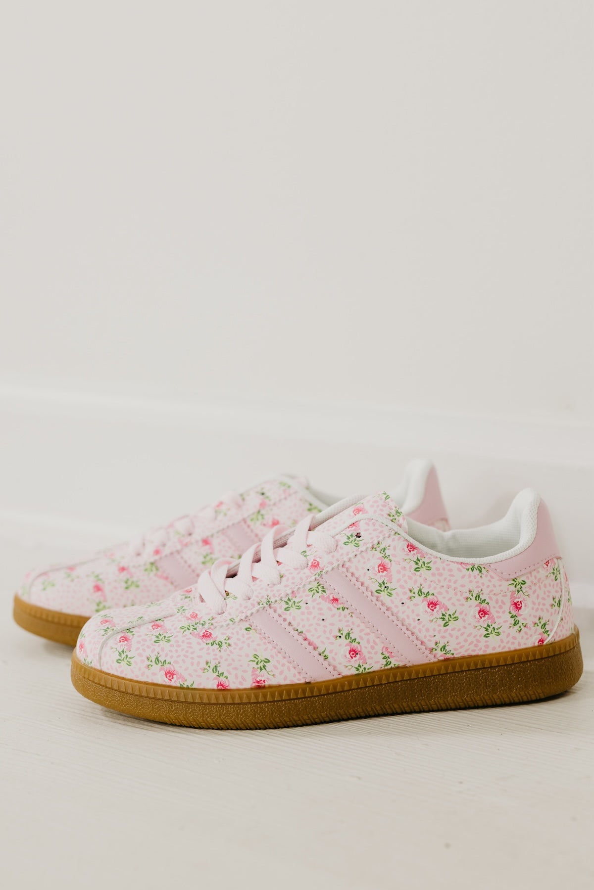 The Expresso Floral Coquette Sneaker