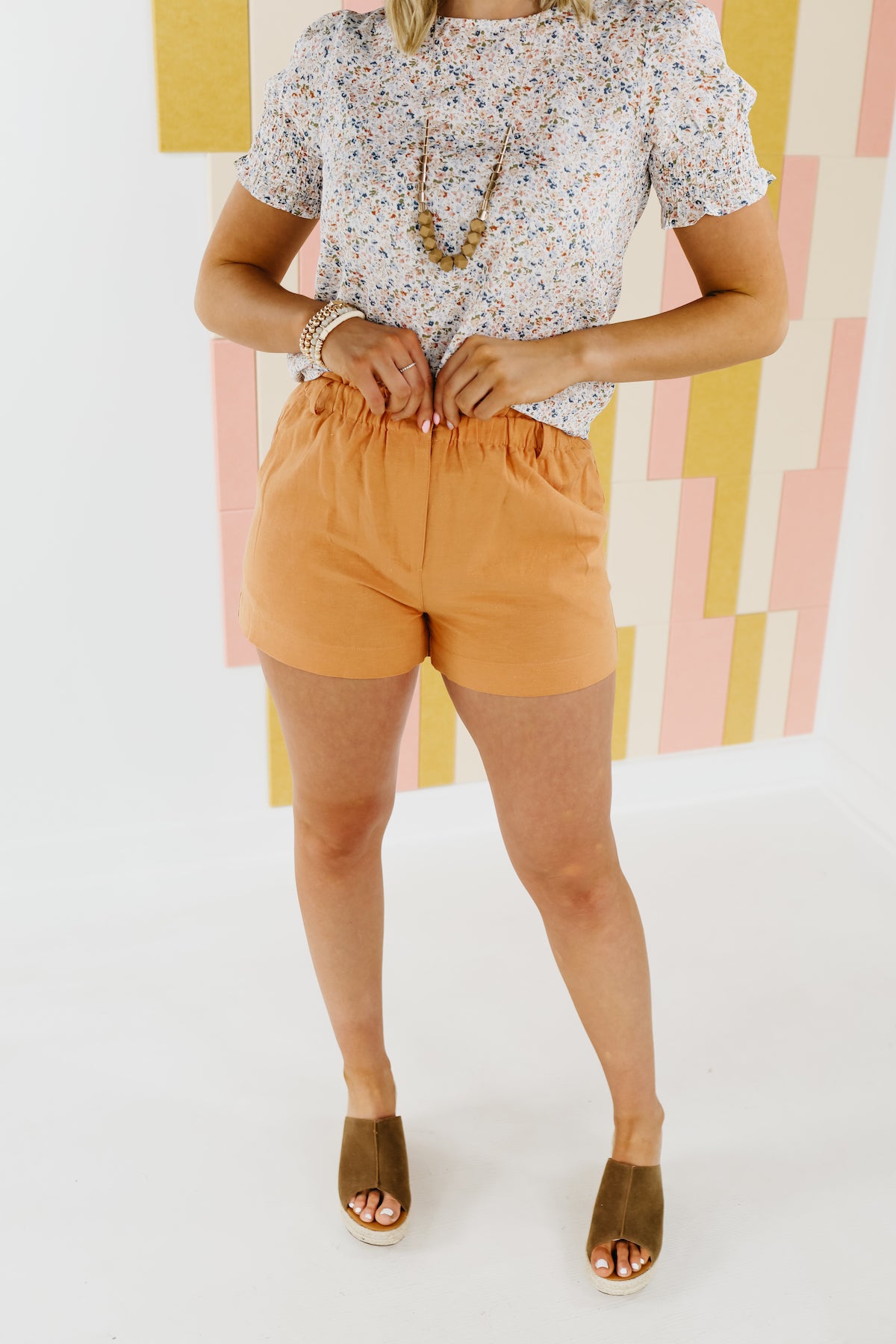 The Rylie Utility Linen Shorts - FINAL SALE