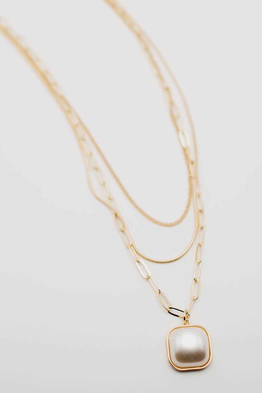 The Harvie Layered Pearl Pendant Necklace