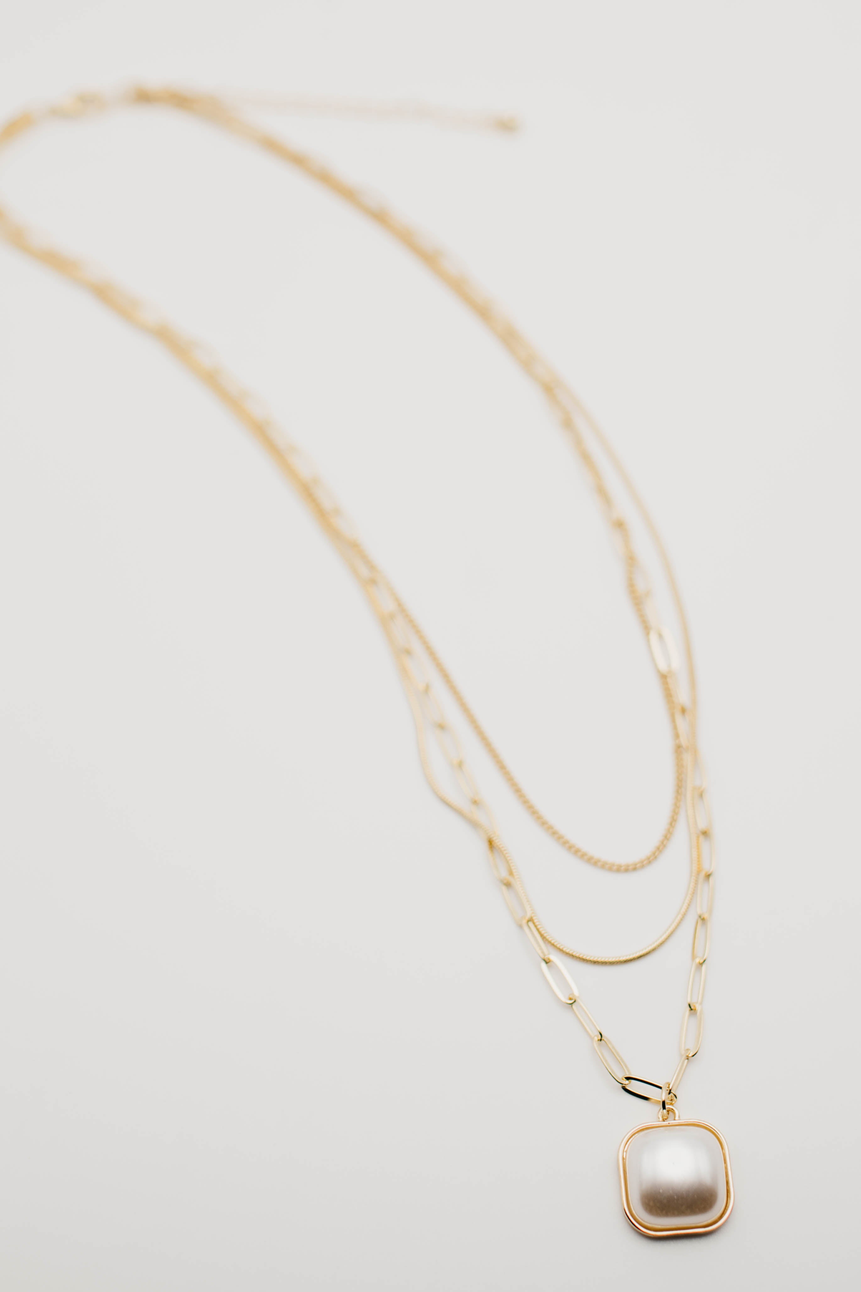 The Harvie Layered Pearl Pendant Necklace