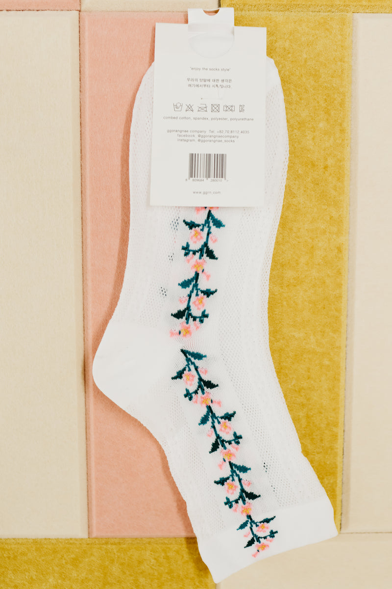 The Dante Floral Trim Socks