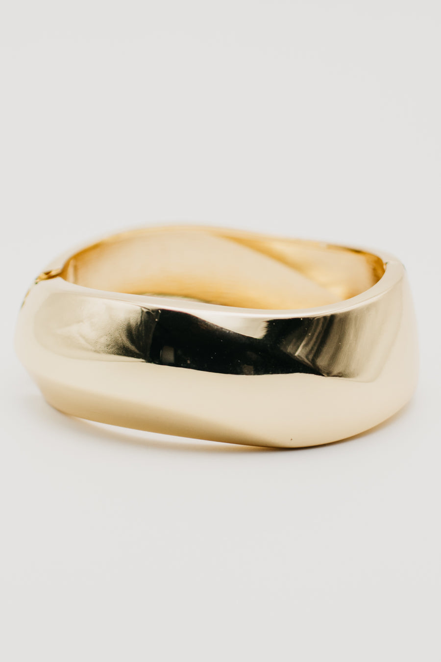 The Avada Wavy Bangle Bracelet