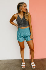 The Brylee Ribbed Snap Crop Top