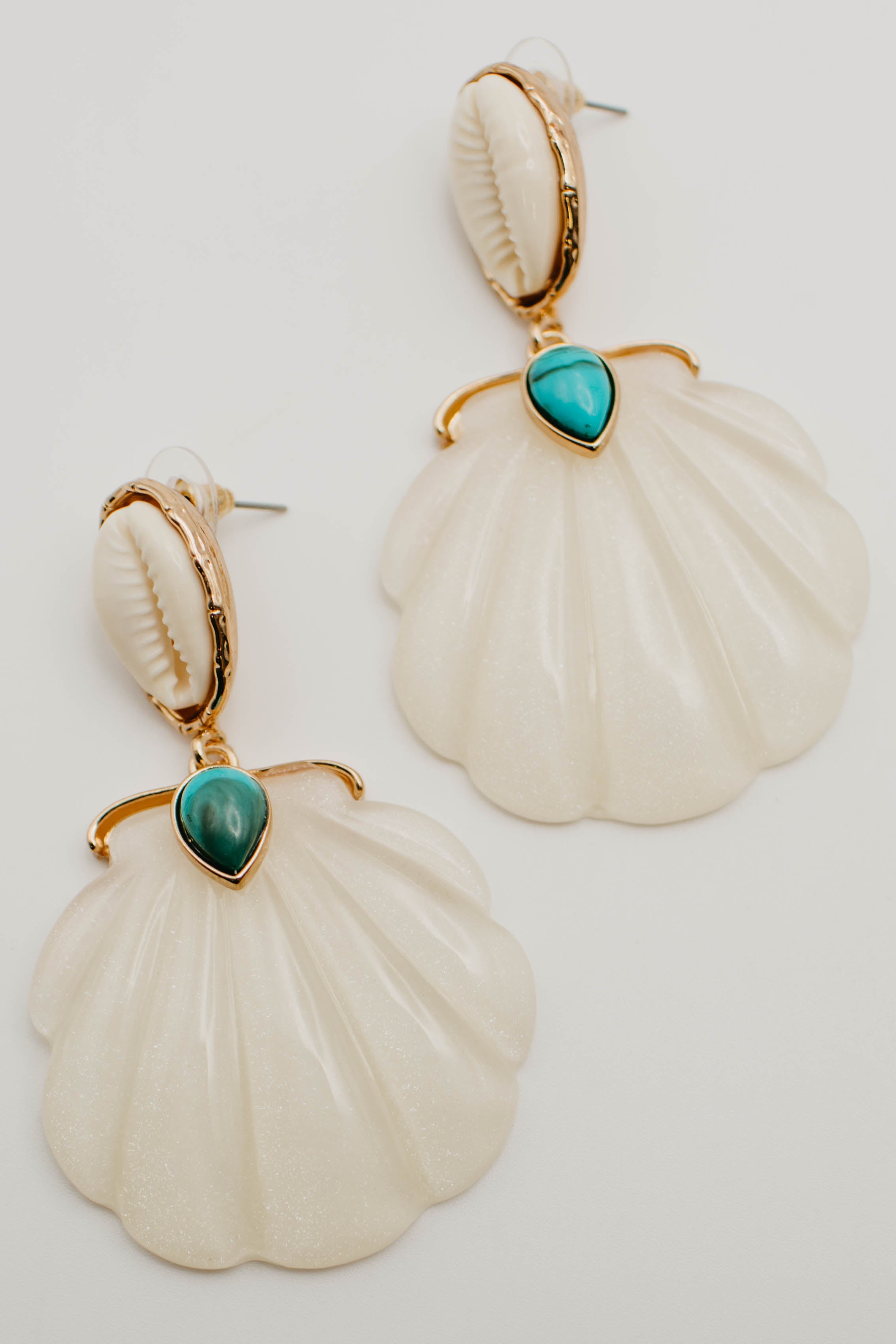 The Odey Seashell Earring
