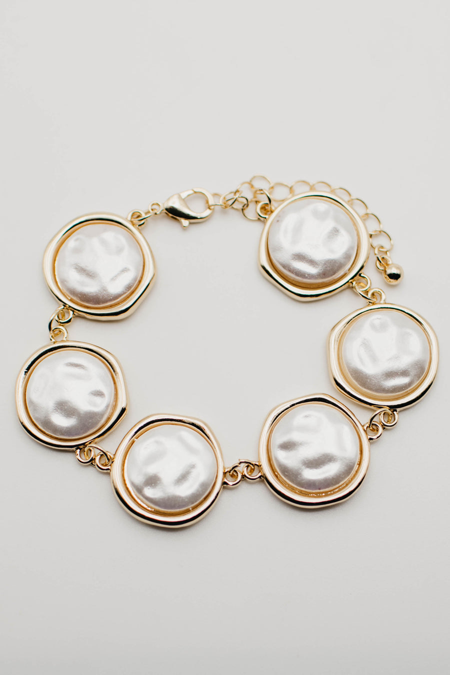 The Katherine Resin Pearl Bracelet