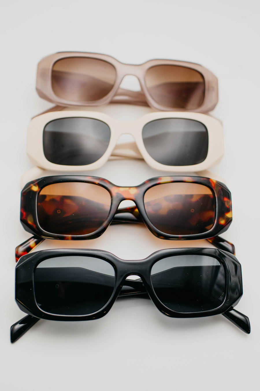 The Mariah Rectangle Sunglasses