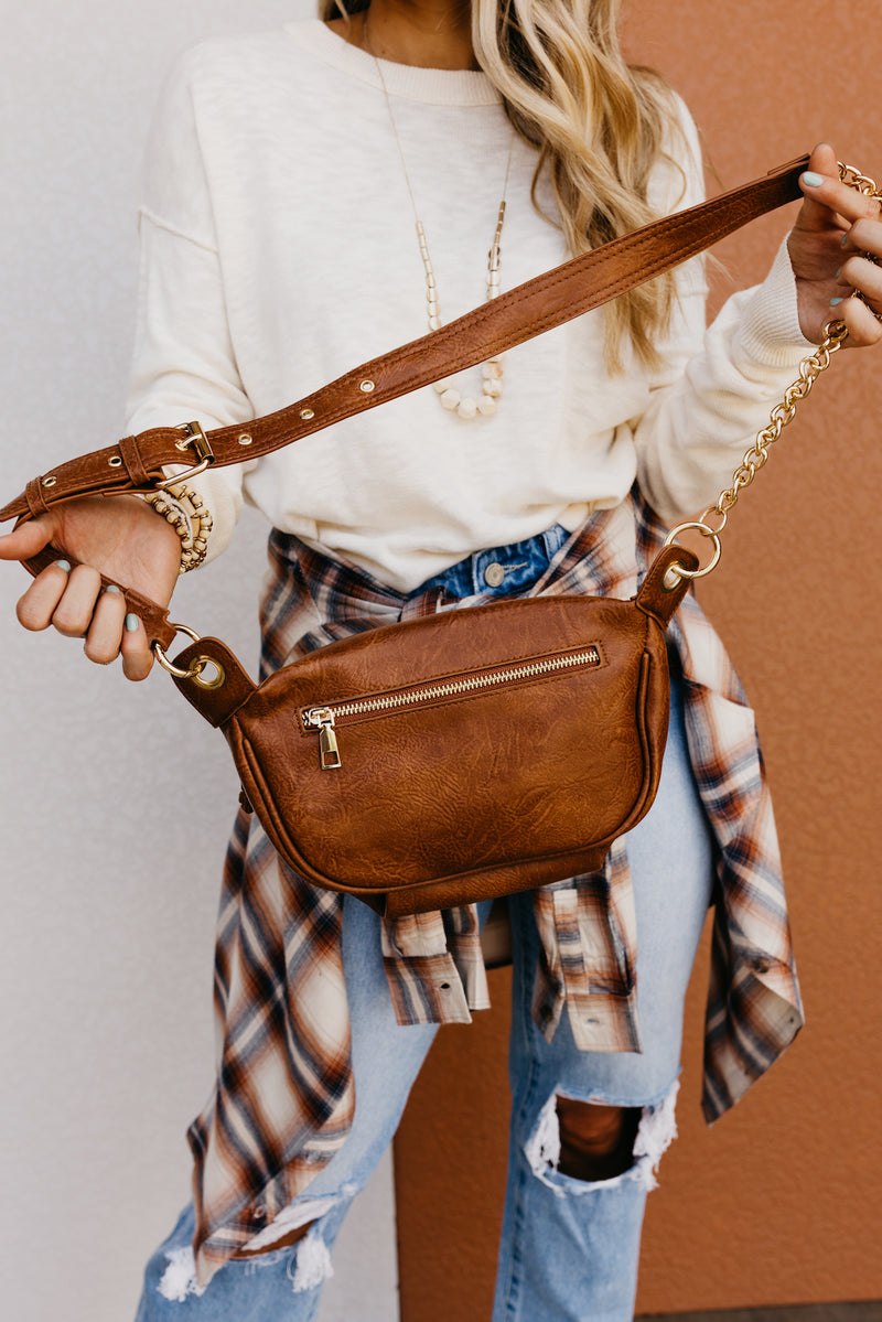 The Kenra Chain Belt Bag