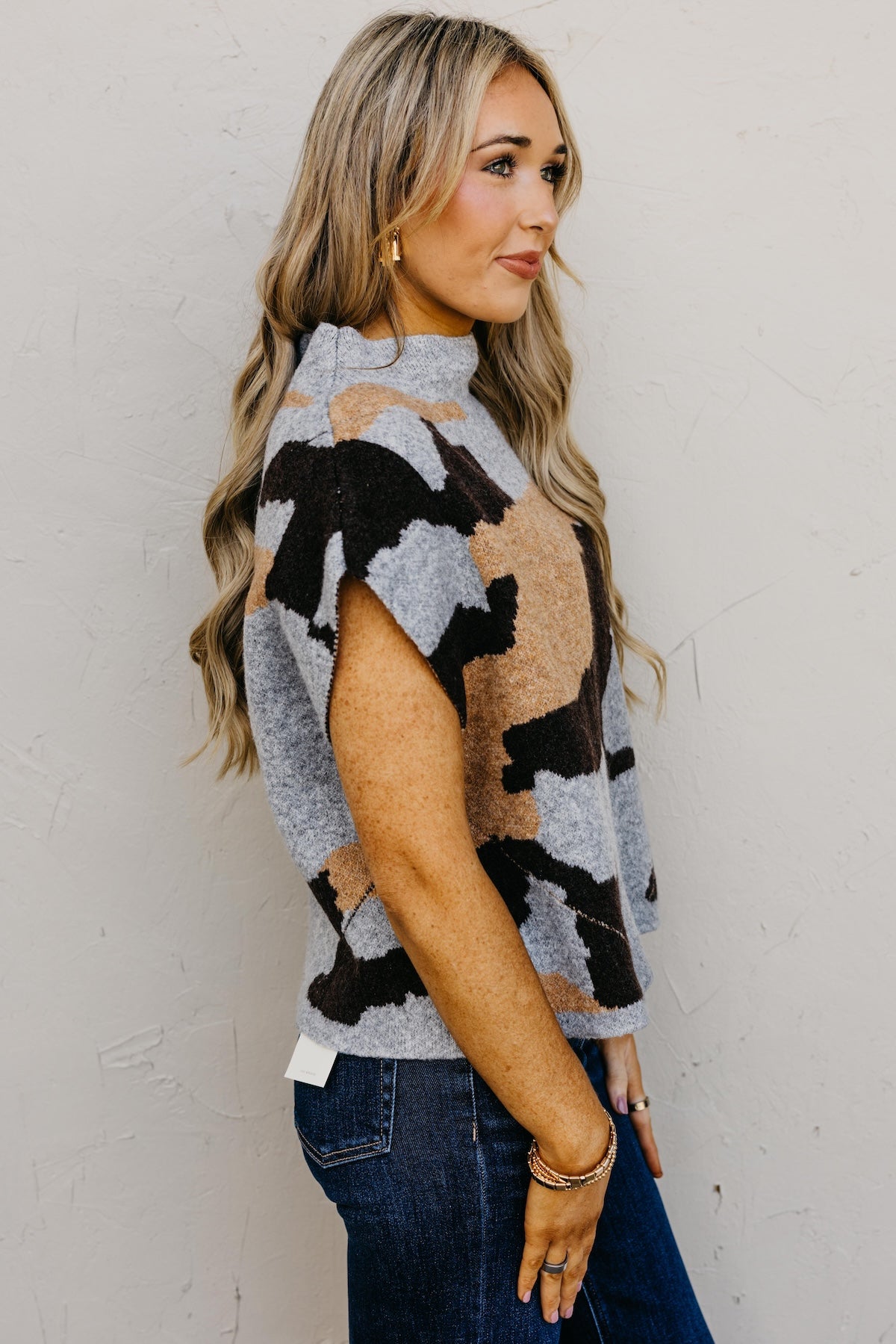 The Cammy Sleeveless Sweater