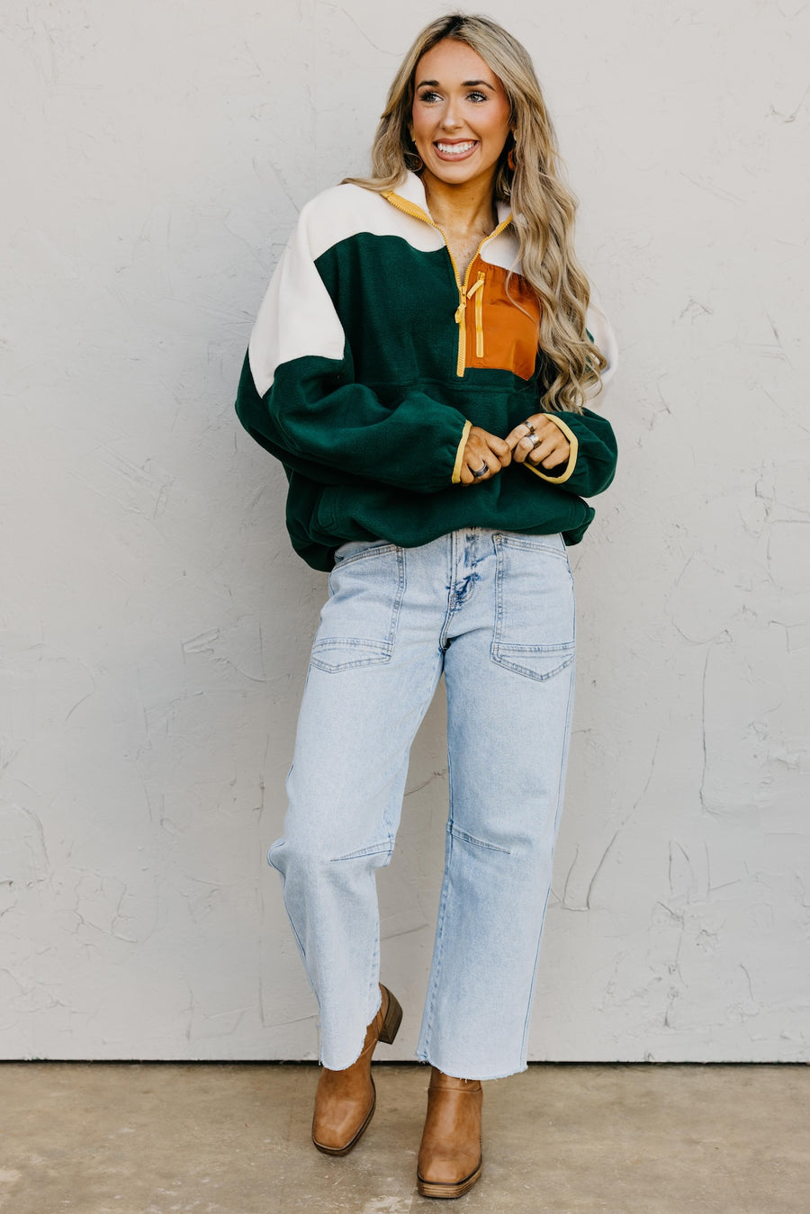 The Lindie Fleece Pullover