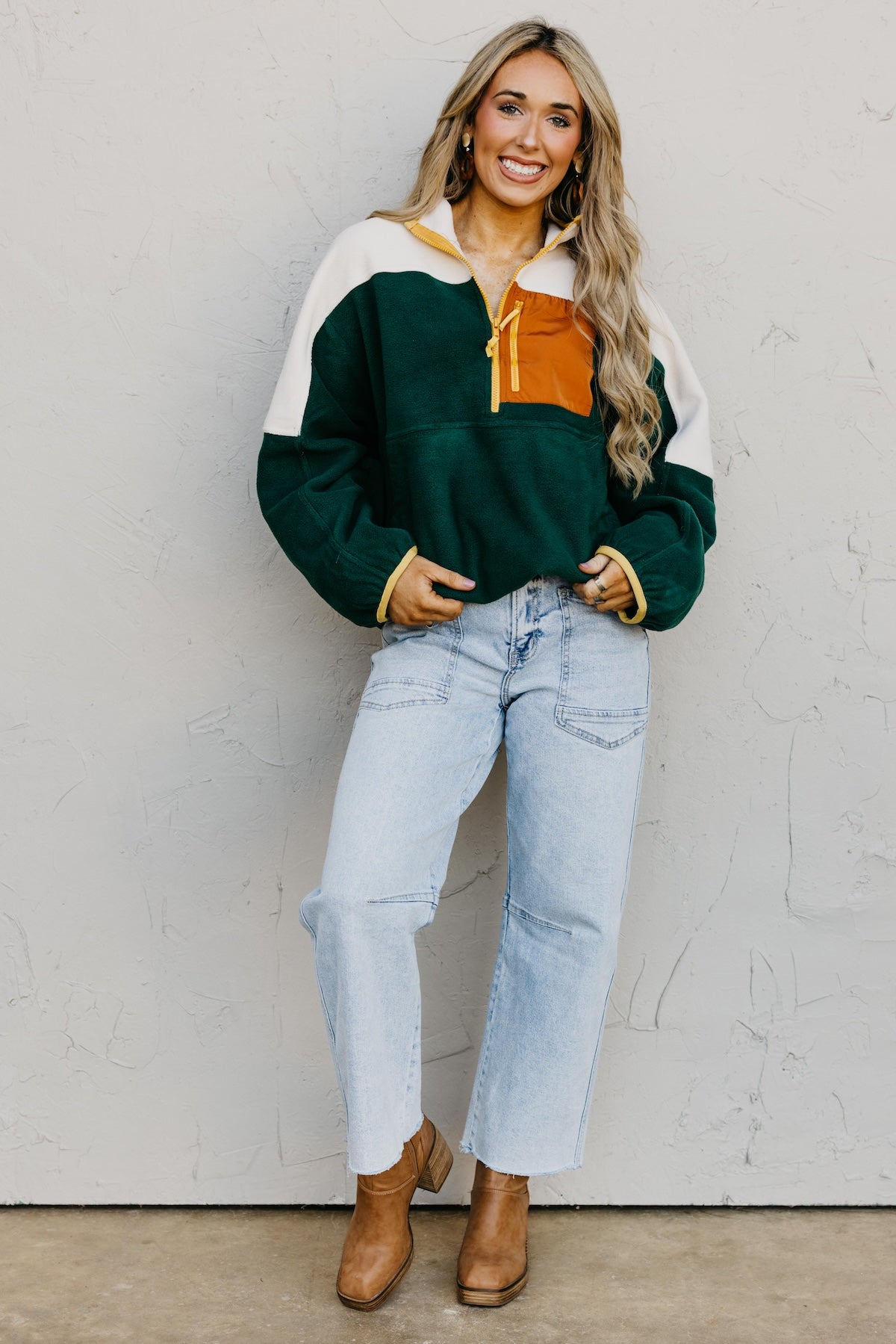 The Lindie Fleece Pullover