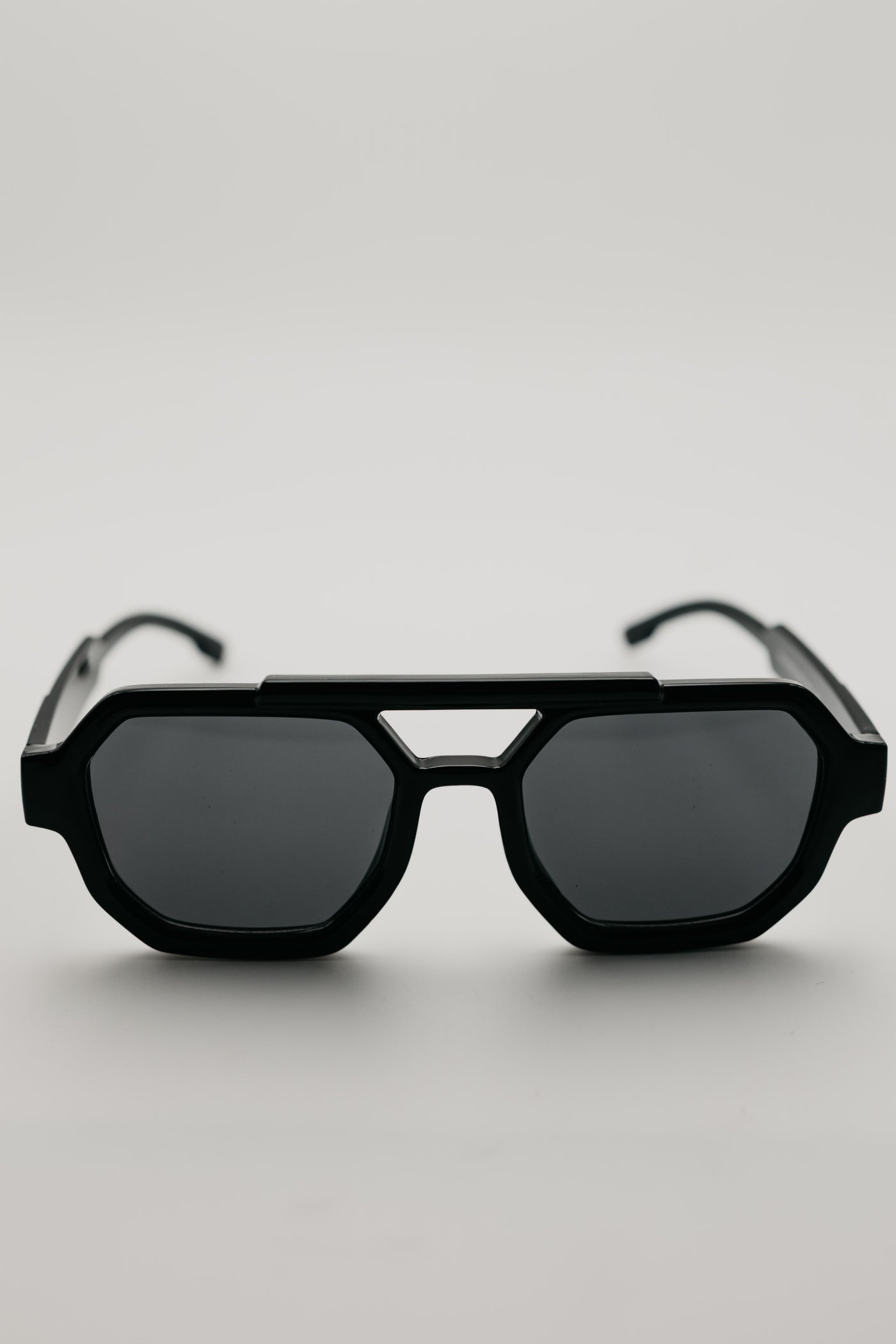 The Ariel Square Sunglasses