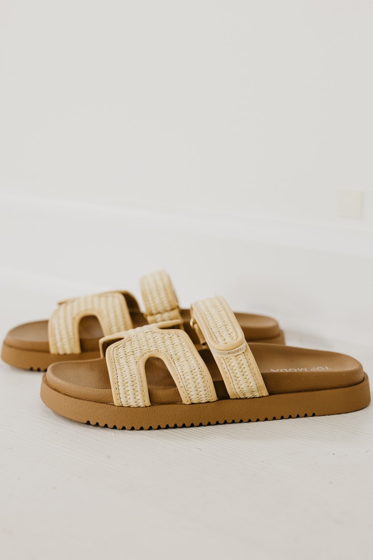 The Lyon H Strap Raffia Slide