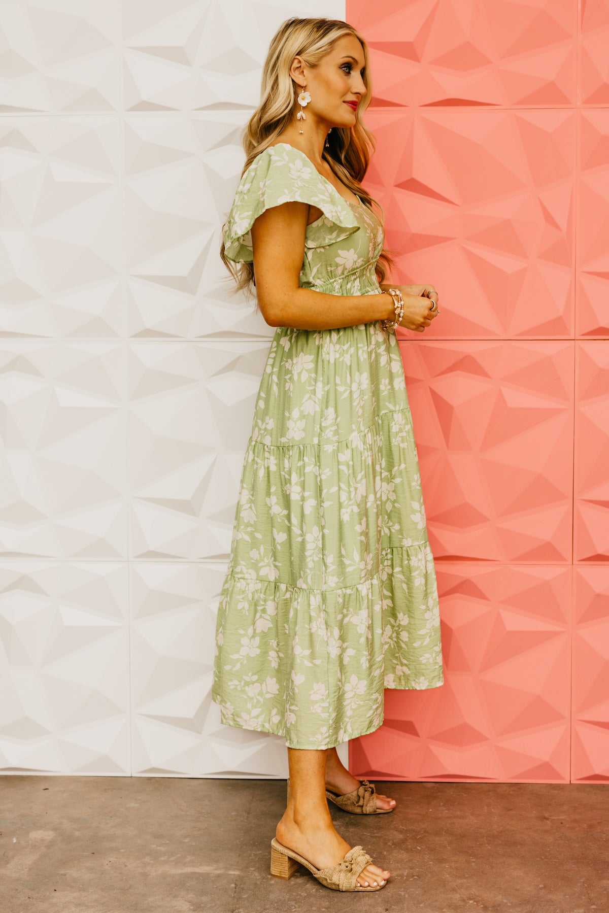 The Amira Scoop Neck Midi Dress