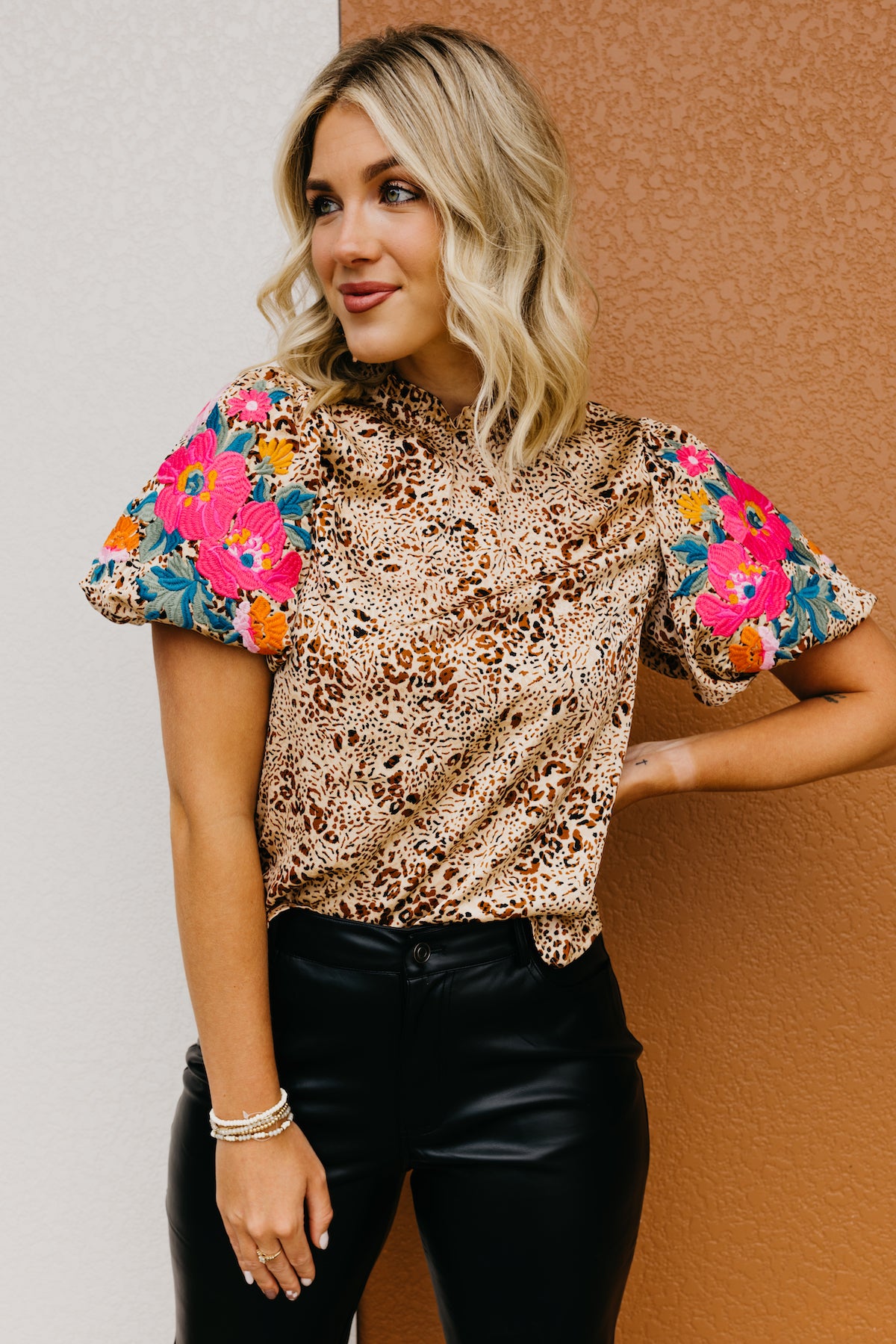 Puff sleeve top top sale