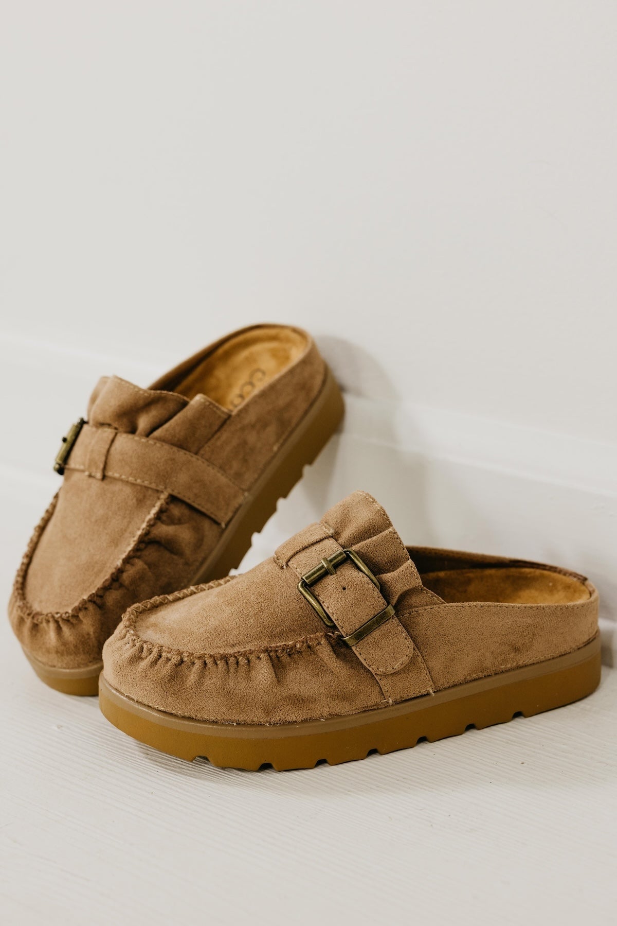 The Effy Moccassin Mule