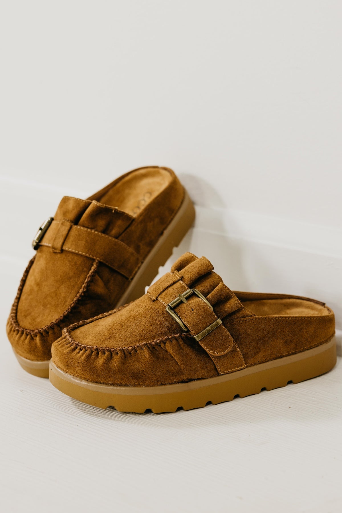 The Effy Moccassin Mule