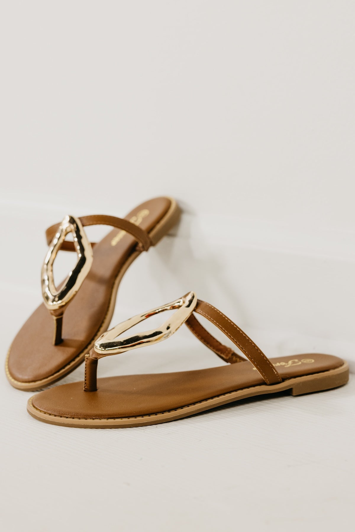 サンダル・ミュール MSGM SS22 THONG SANDALS (3242MDS142_52836) 3842MDS562_987_88_01_1200x.jpg