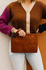 The Dayza Oversized Everyday Clutch