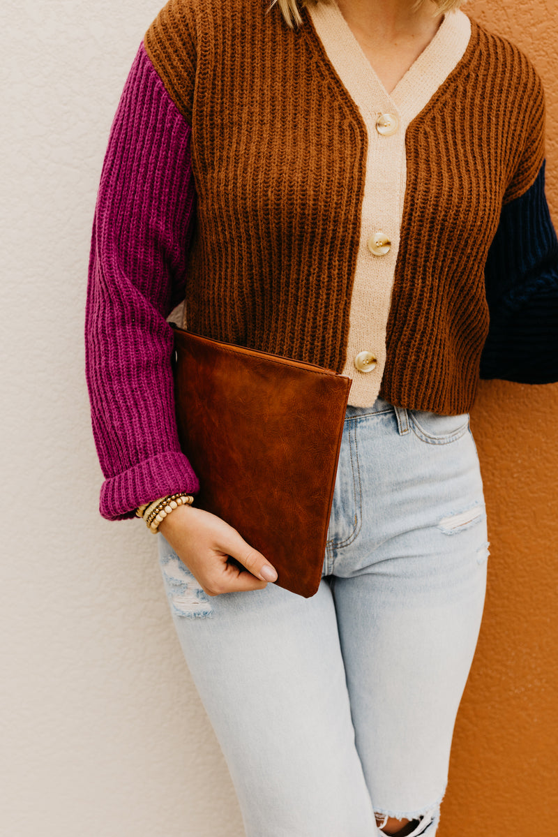 The Dayza Oversized Everyday Clutch