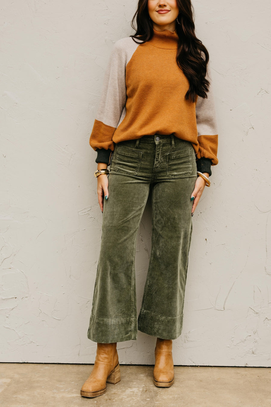 Risen Denim | High Rise Patch Pocket Corduroy Pant