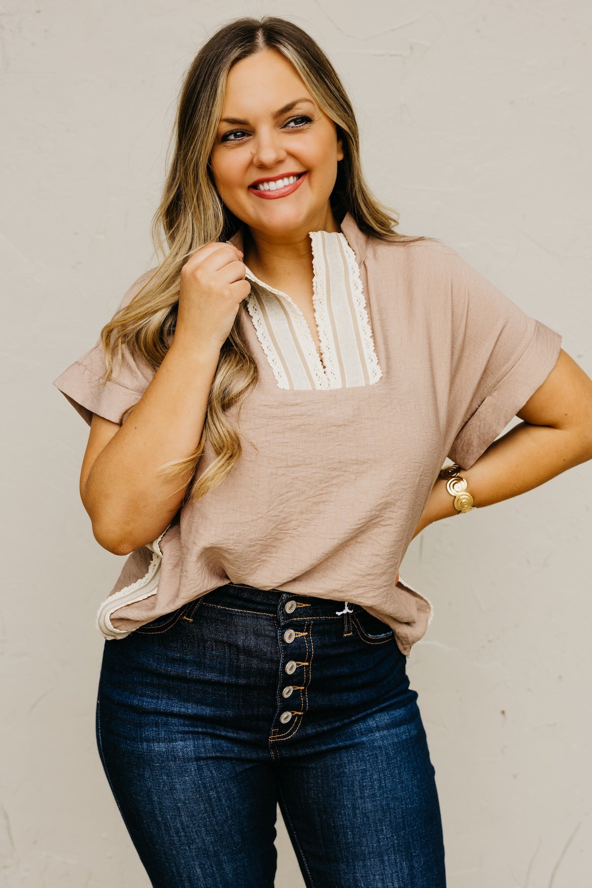The Richie Contrast Popover Blouse