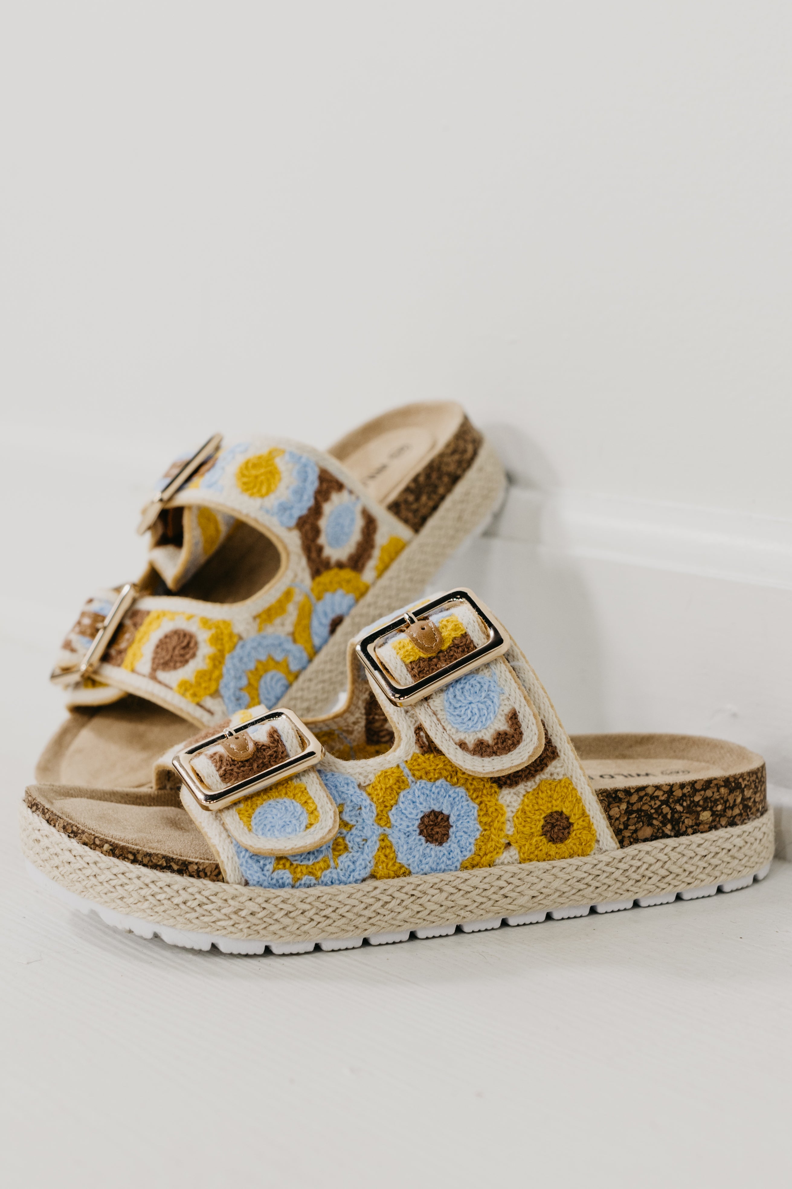 The Alasia Espadrille Embroidered Sandal