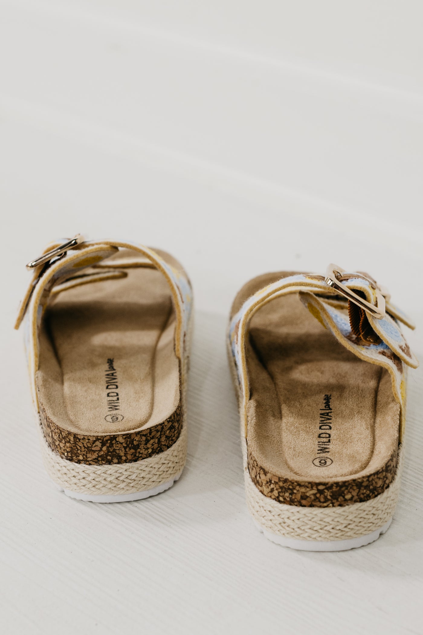 The Alasia Espadrille Embroidered Sandal