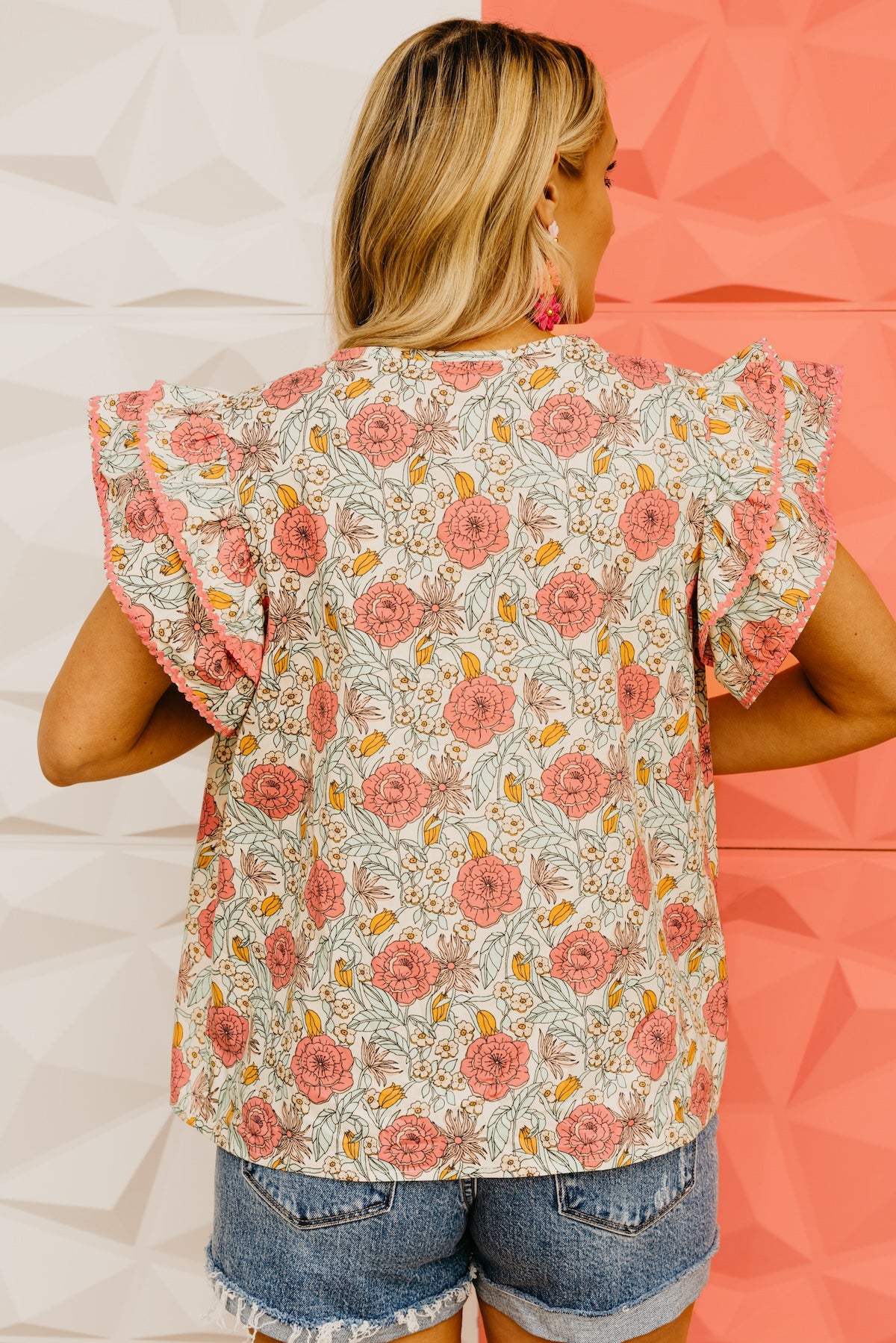 The Evelynn Floral Ruffle Sleeve Top