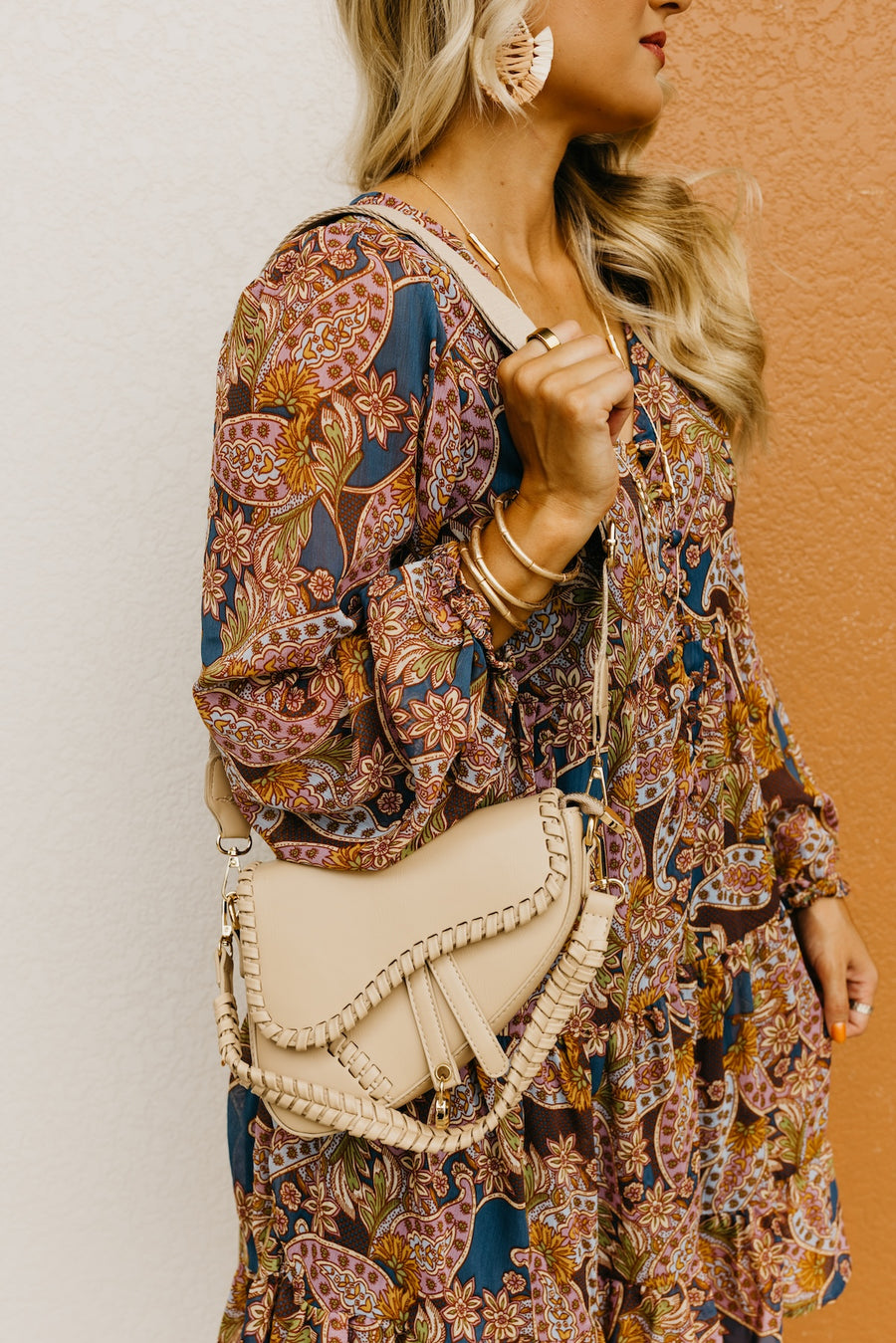 The Phelia Saddle Crossbody Hand Bag