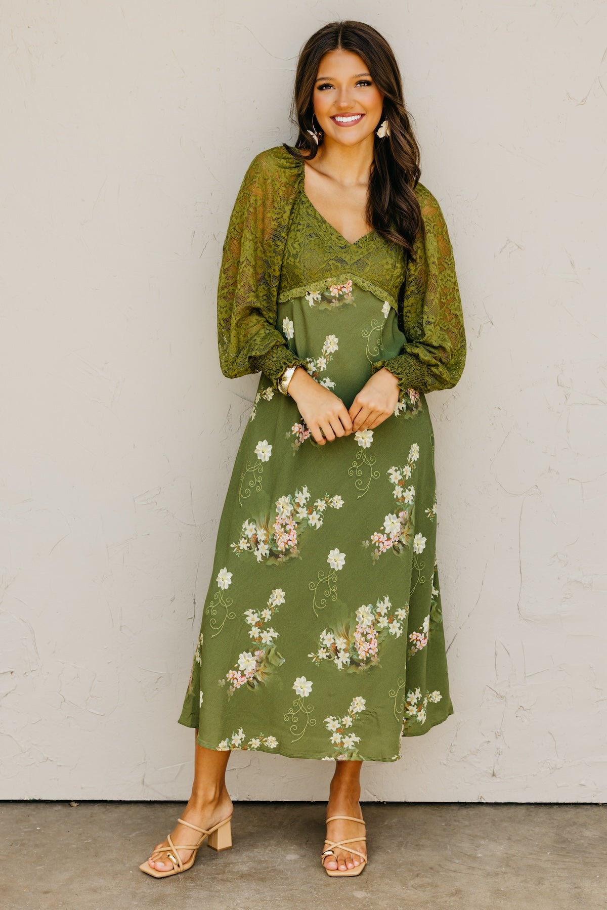 The Kaliyah Lace Floral Maxi Dress