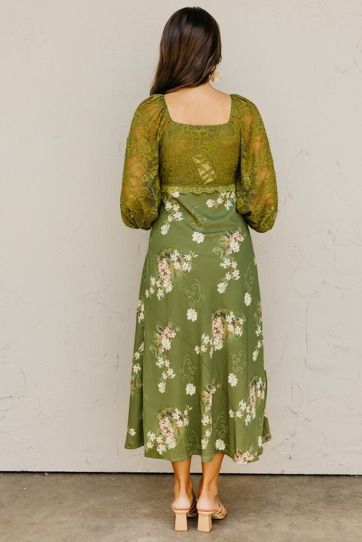 The Kaliyah Lace Floral Maxi Dress