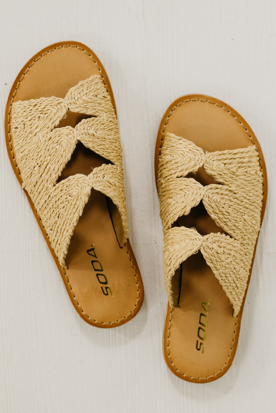 The Takes Raffia Woven Flat