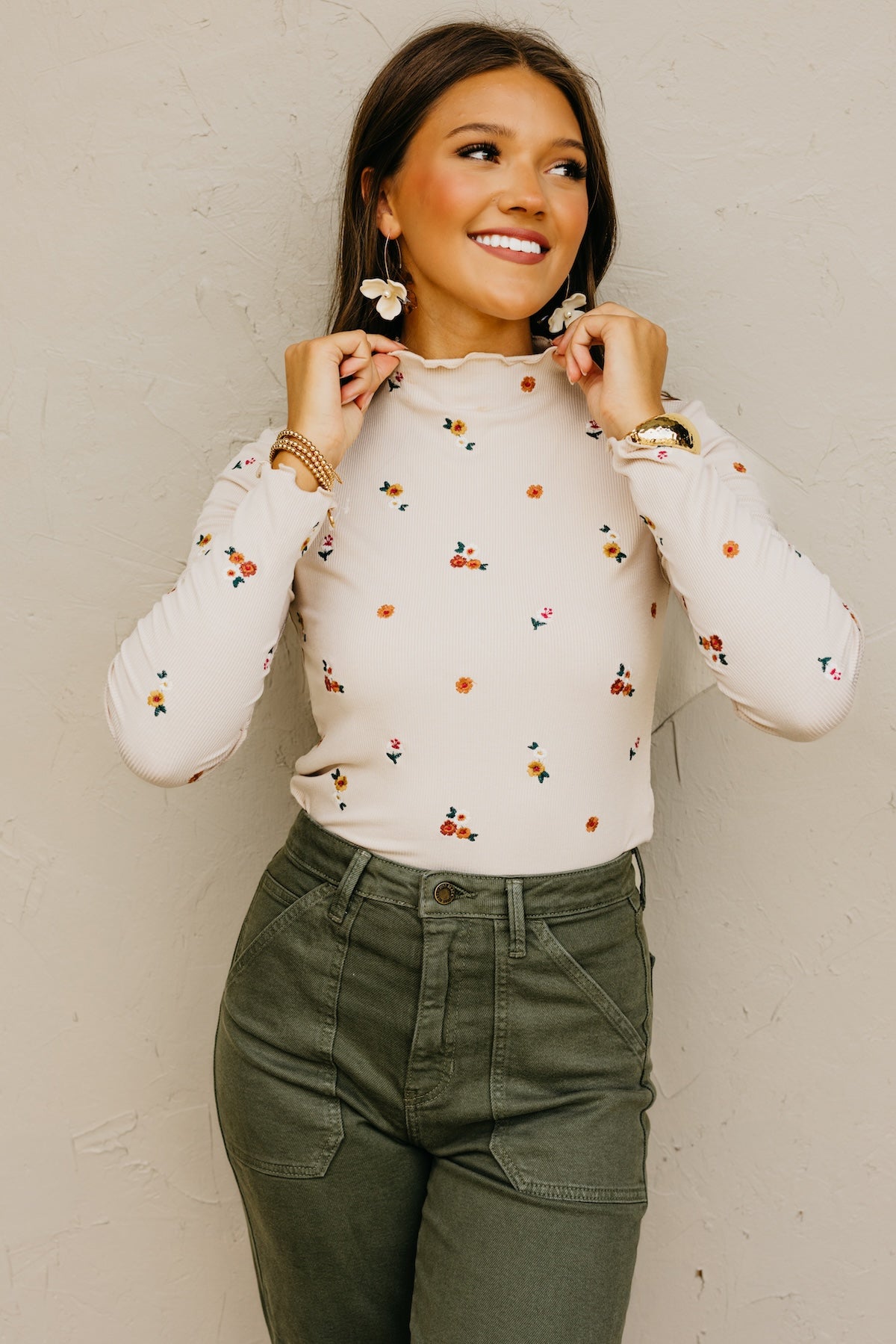 The Jasiah Embroidered Cabbage Hem Top