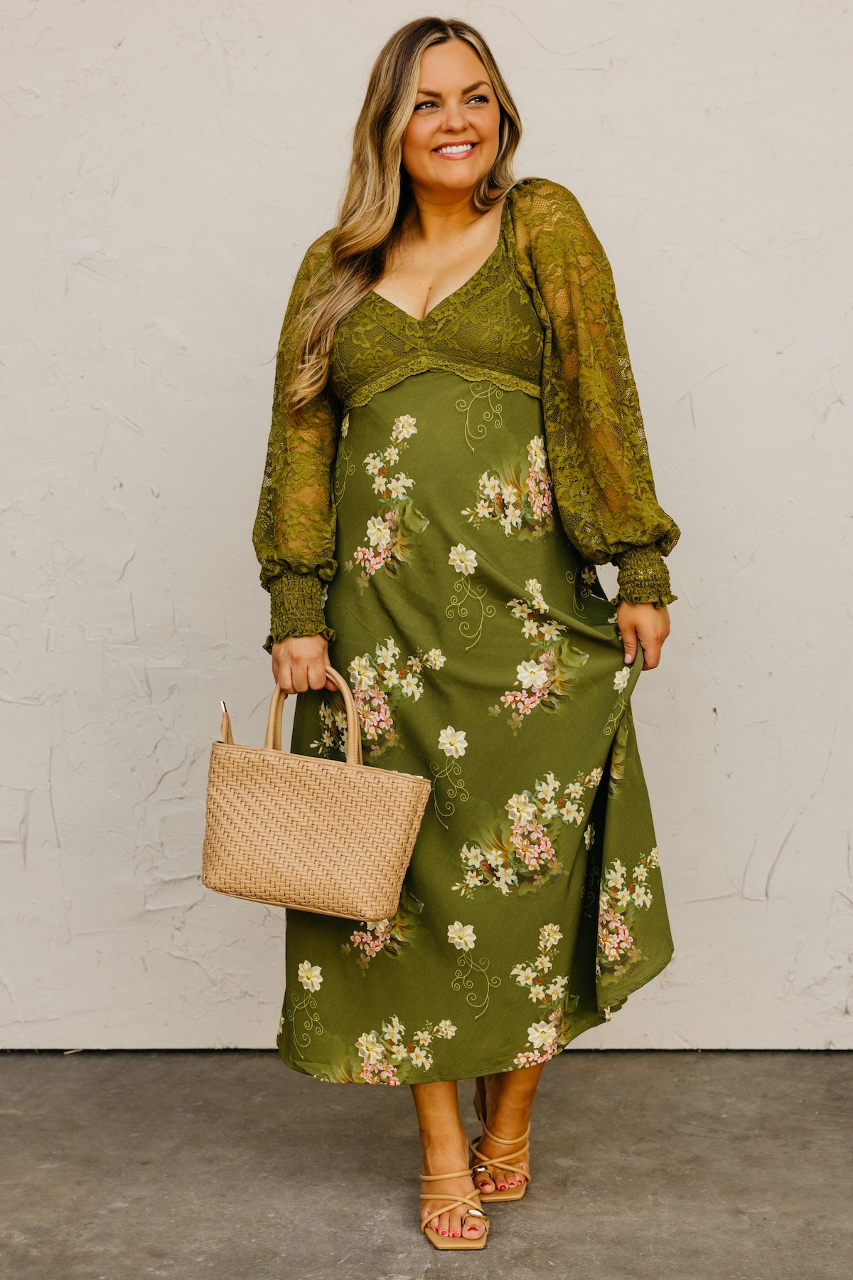 The Kaliyah Lace Floral Maxi Dress