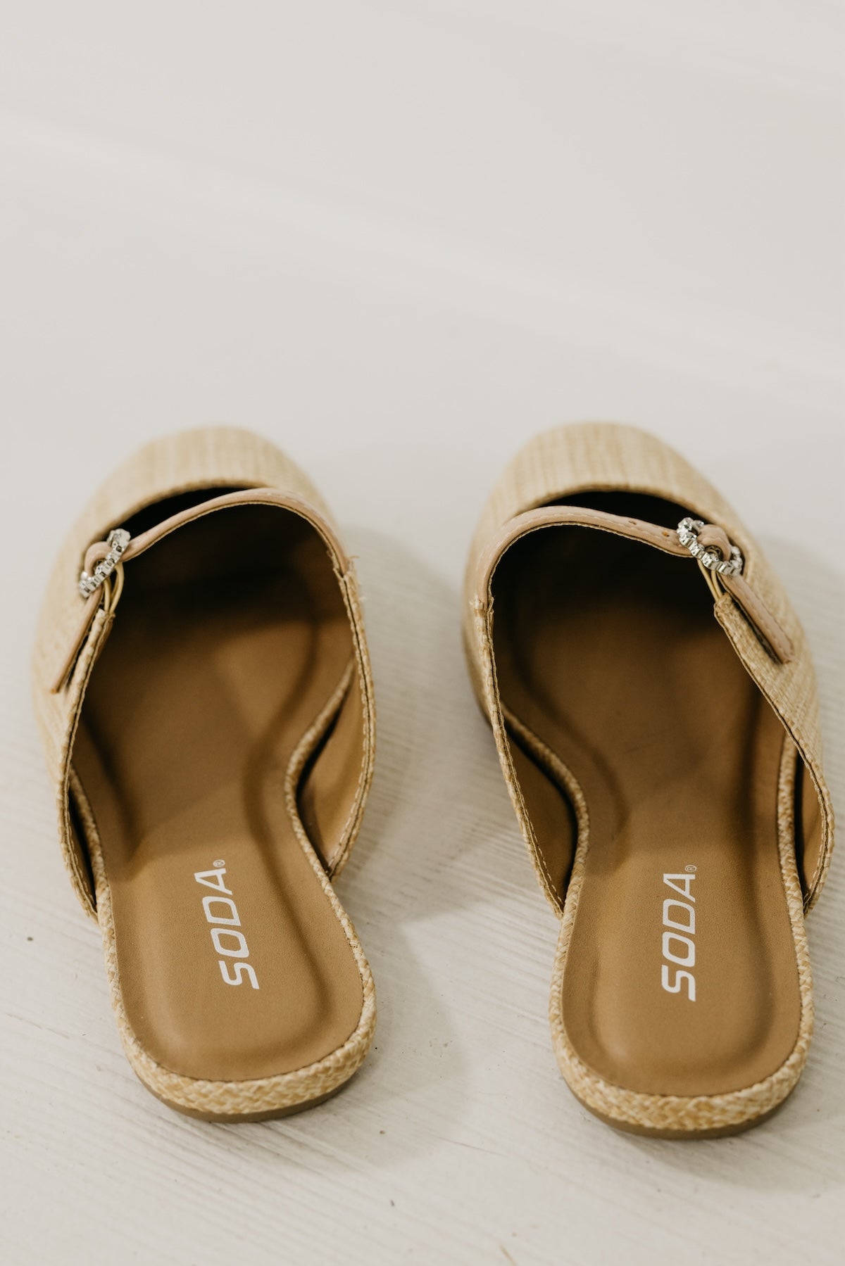 The Romera Raffia Mule