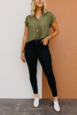 Lovervet By Vervet Denim | The Kareem Mid Rise Skinny Jeans
