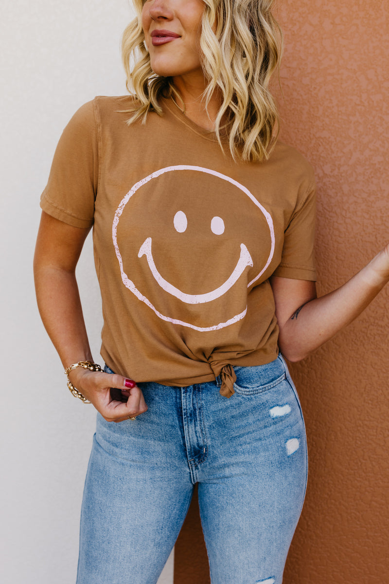 The Smile All Day Graphic Tee
