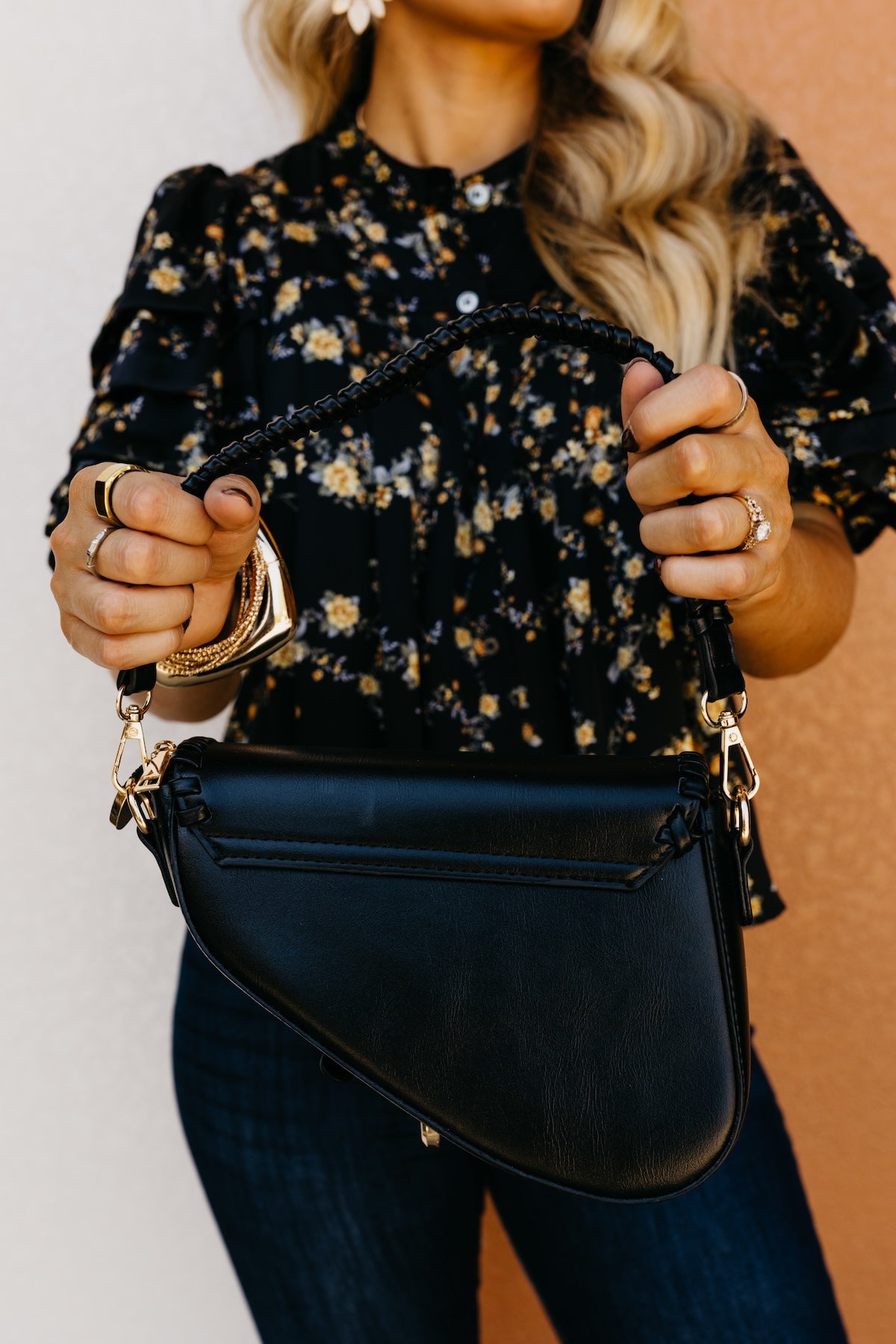 The Phelia Saddle Crossbody Handbag