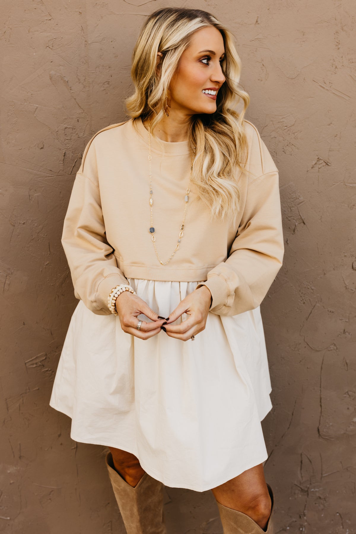 Sweatshirt mini best sale dress