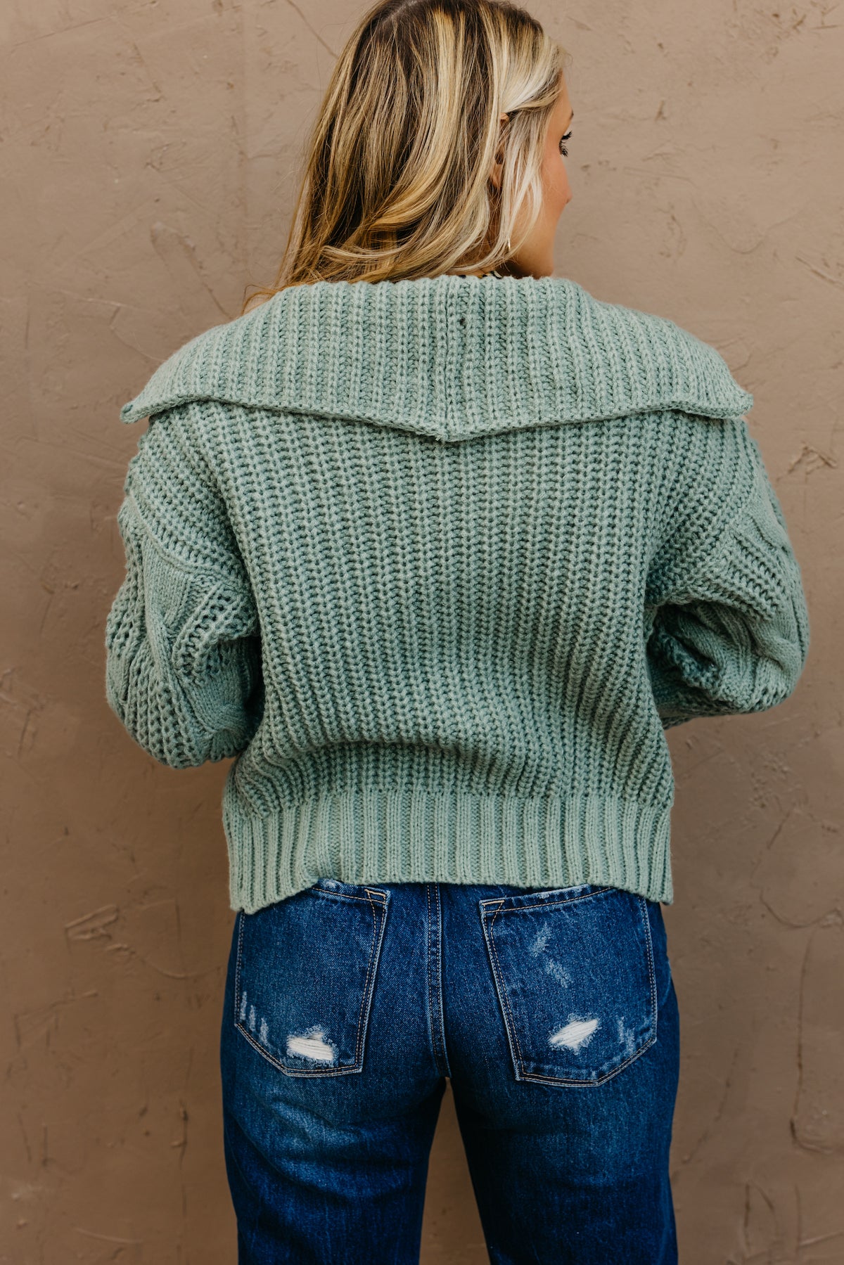Chunky Knit Cropped Sweater