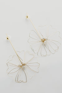 The Landen Wire Flower Earring