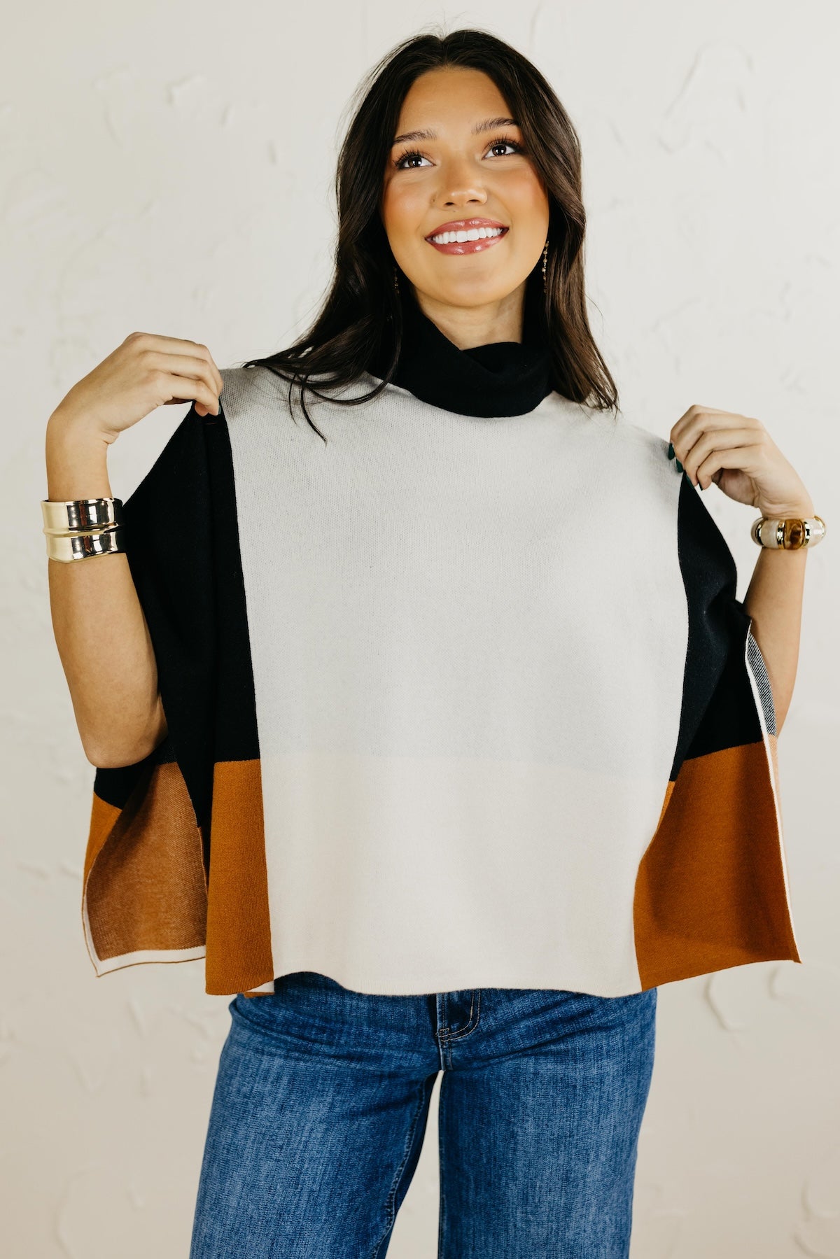 The Saylor Colorblock Poncho