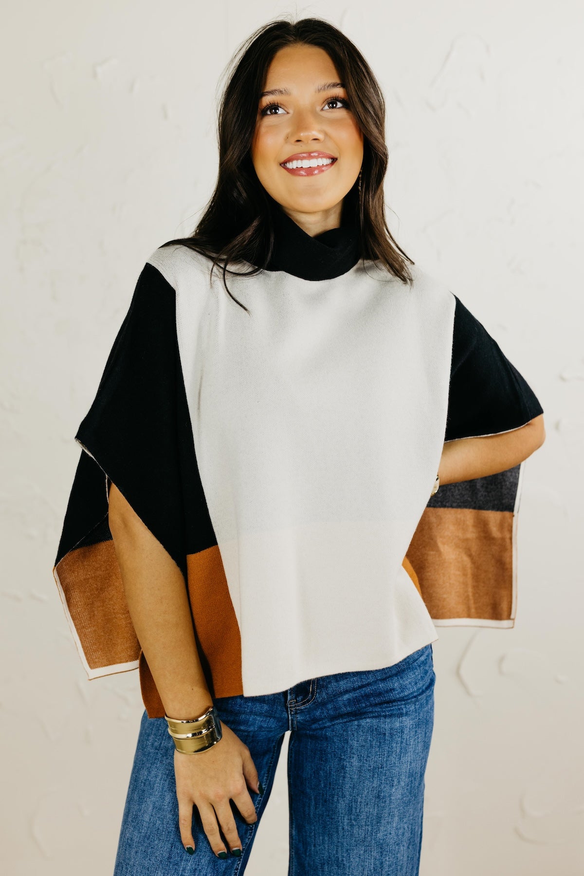 The Saylor Colorblock Poncho