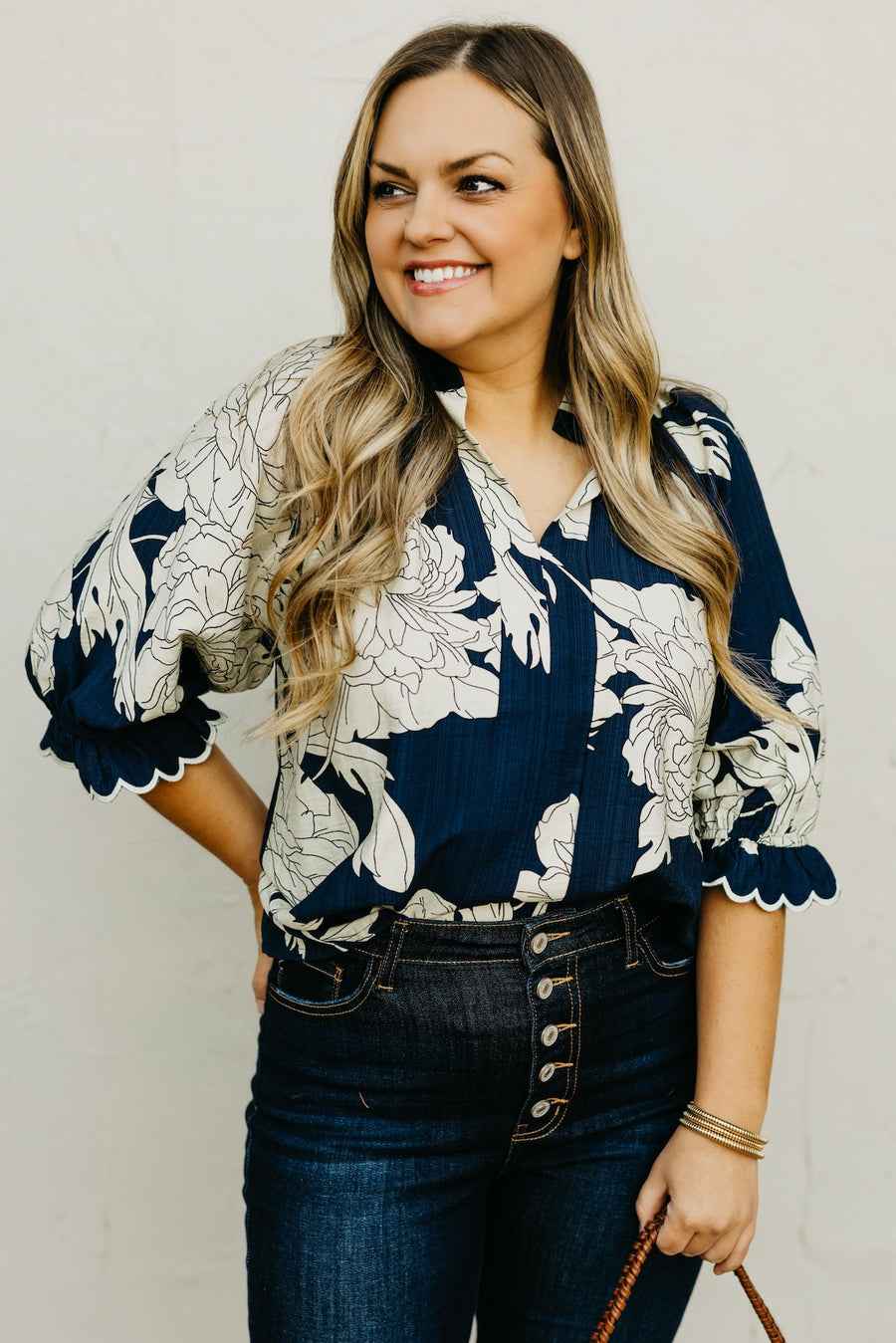 The Kharen Floral Scallop Sleeve Top
