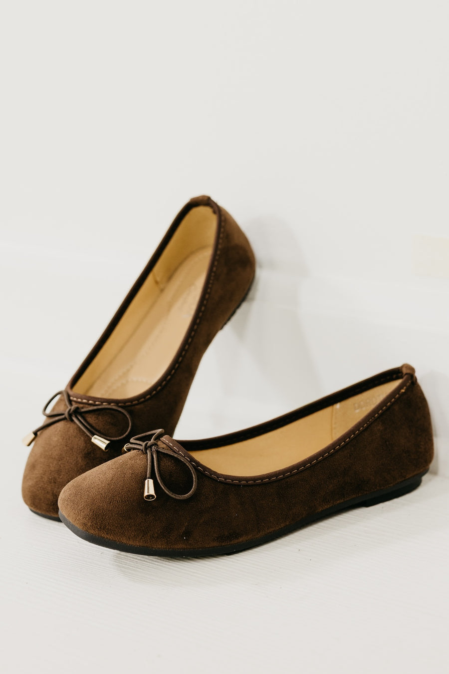 The Dorthy Bow Felt Flats