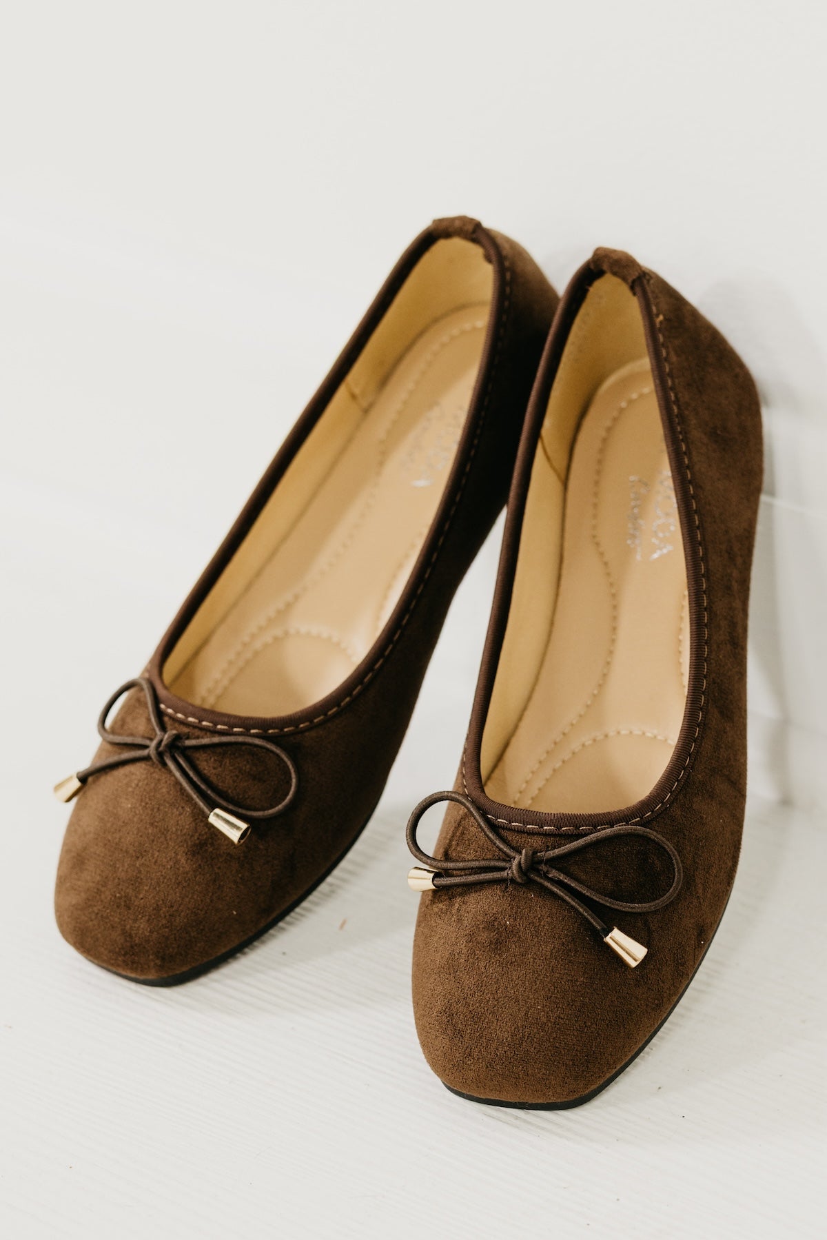 The Dorthy Bow Felt Flats