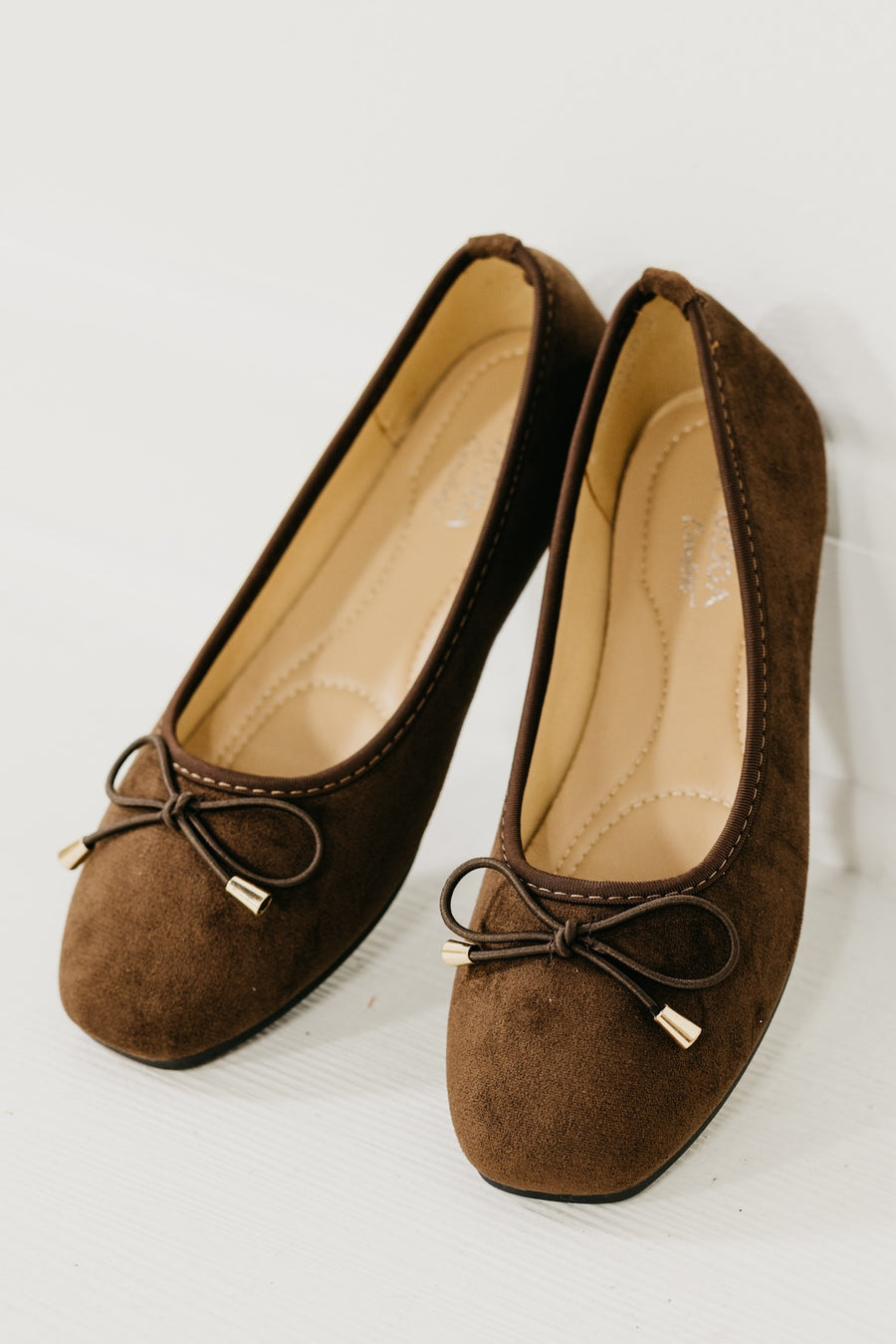 The Dorthy Bow Felt Flats
