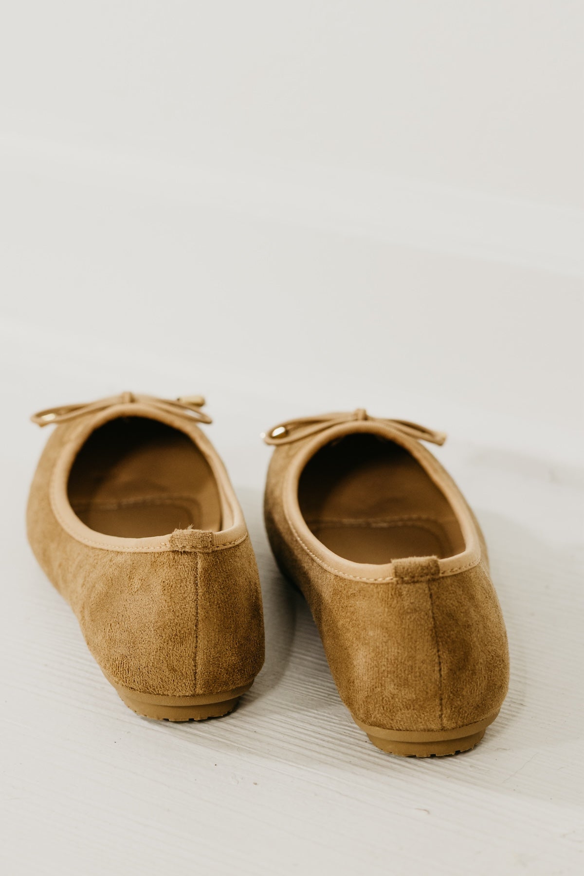 The Dorthy Bow Felt Flats